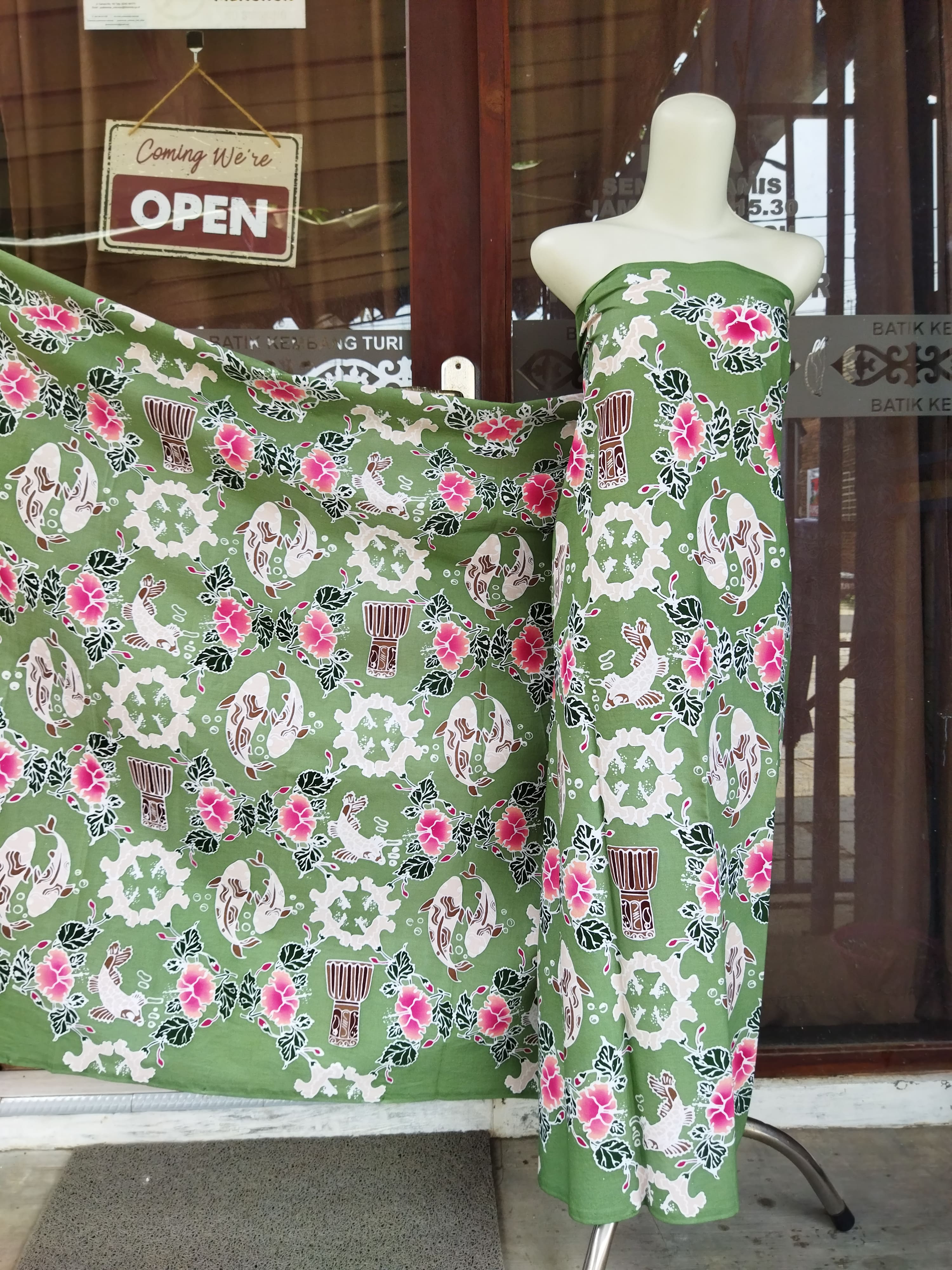 BATIK KENDANG KOI